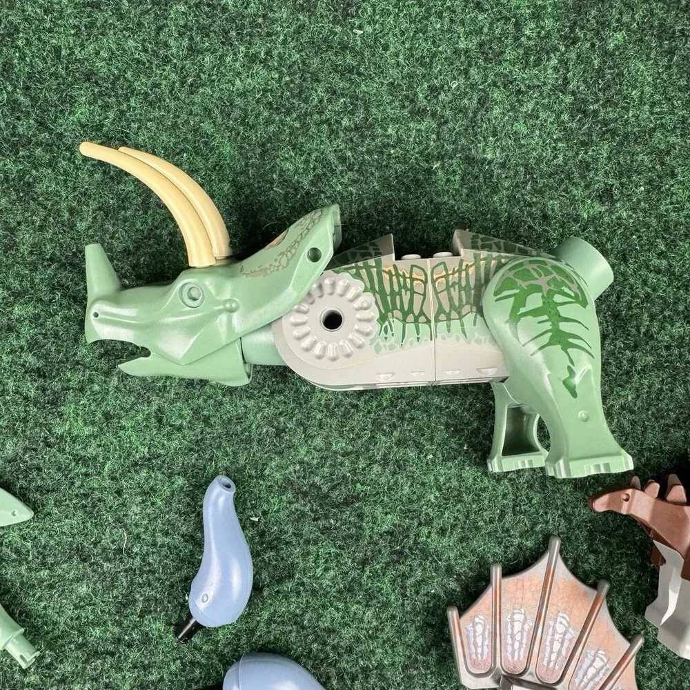 Lot of Lego Dinosaurs Pieces 6719 6720 6721 6722 5955 Mixed Not Complete
